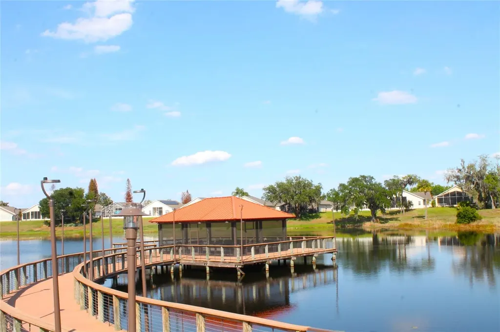 516 Lago Loop Davenport FL 33837