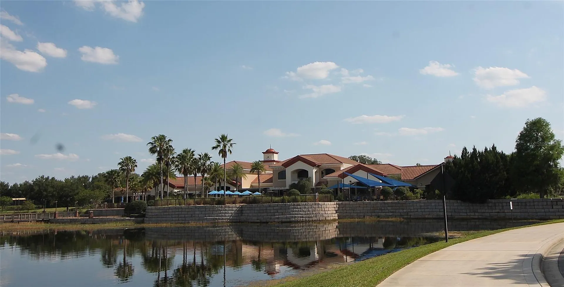 516 Lago Loop Davenport FL 33837