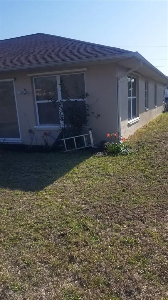 706 Canterbury Circle Lehigh Acres FL 33974