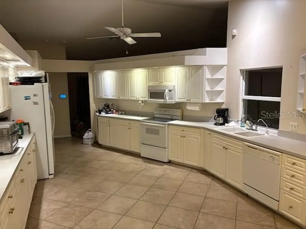 706 Canterbury Circle Lehigh Acres FL 33974