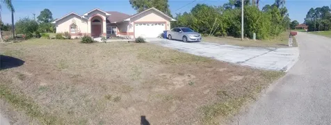 706 Canterbury Circle Lehigh Acres FL 33974