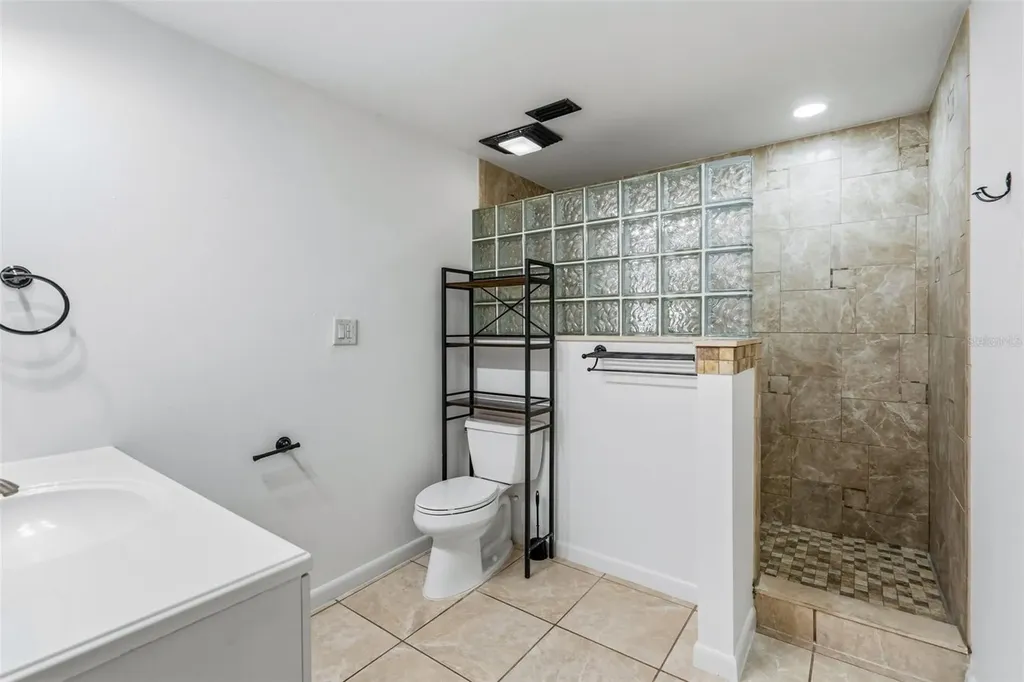 1606 NW 22nd Street Gainesville FL 32605