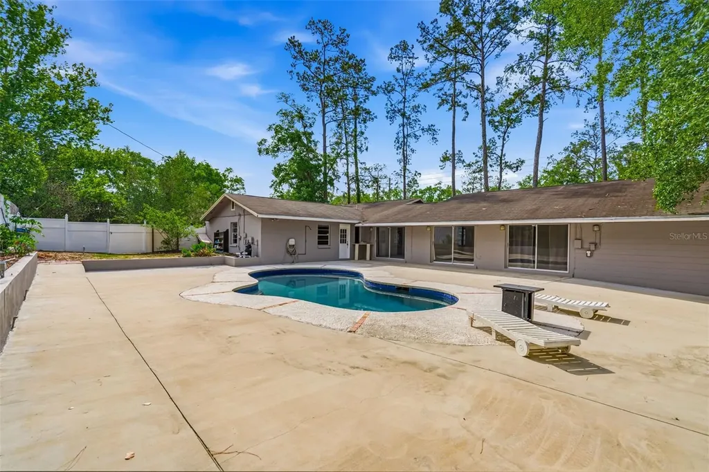 1606 NW 22nd Street Gainesville FL 32605