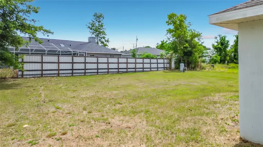 28 Pine Court Drive Ocala FL 34472