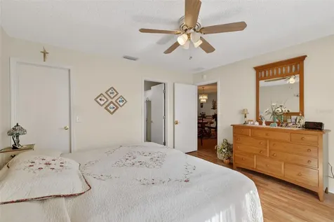 1806 Englewood Street The Villages FL 32162