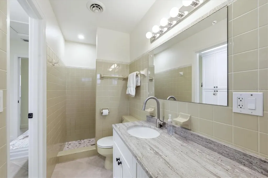 6421 Manasota Key Road Englewood FL 34223