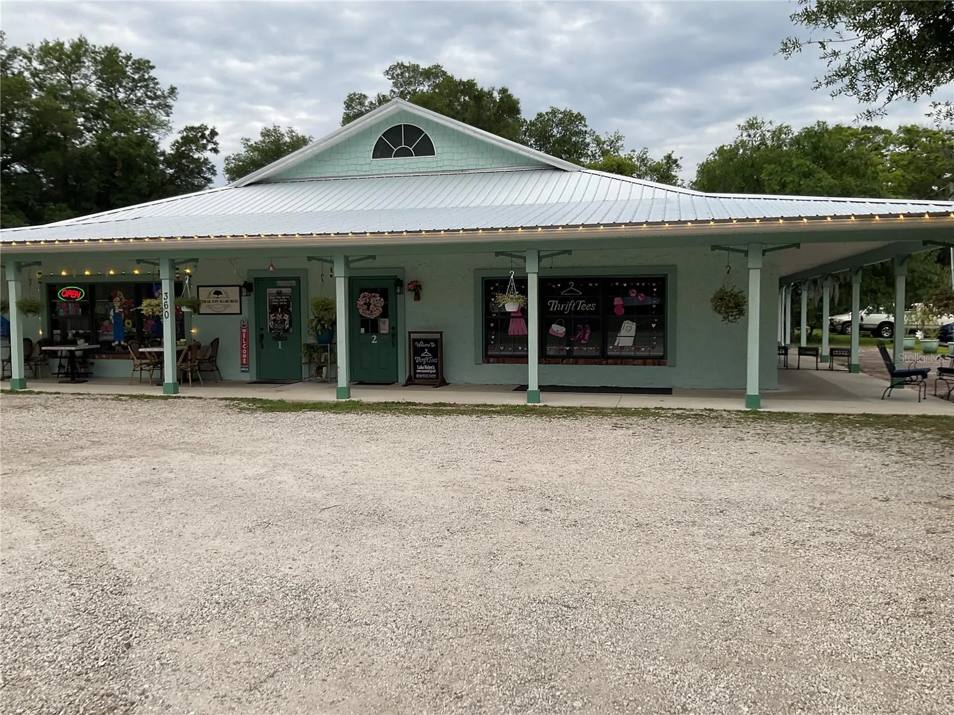360 S Lakeview Drive Lake Helen FL 32744