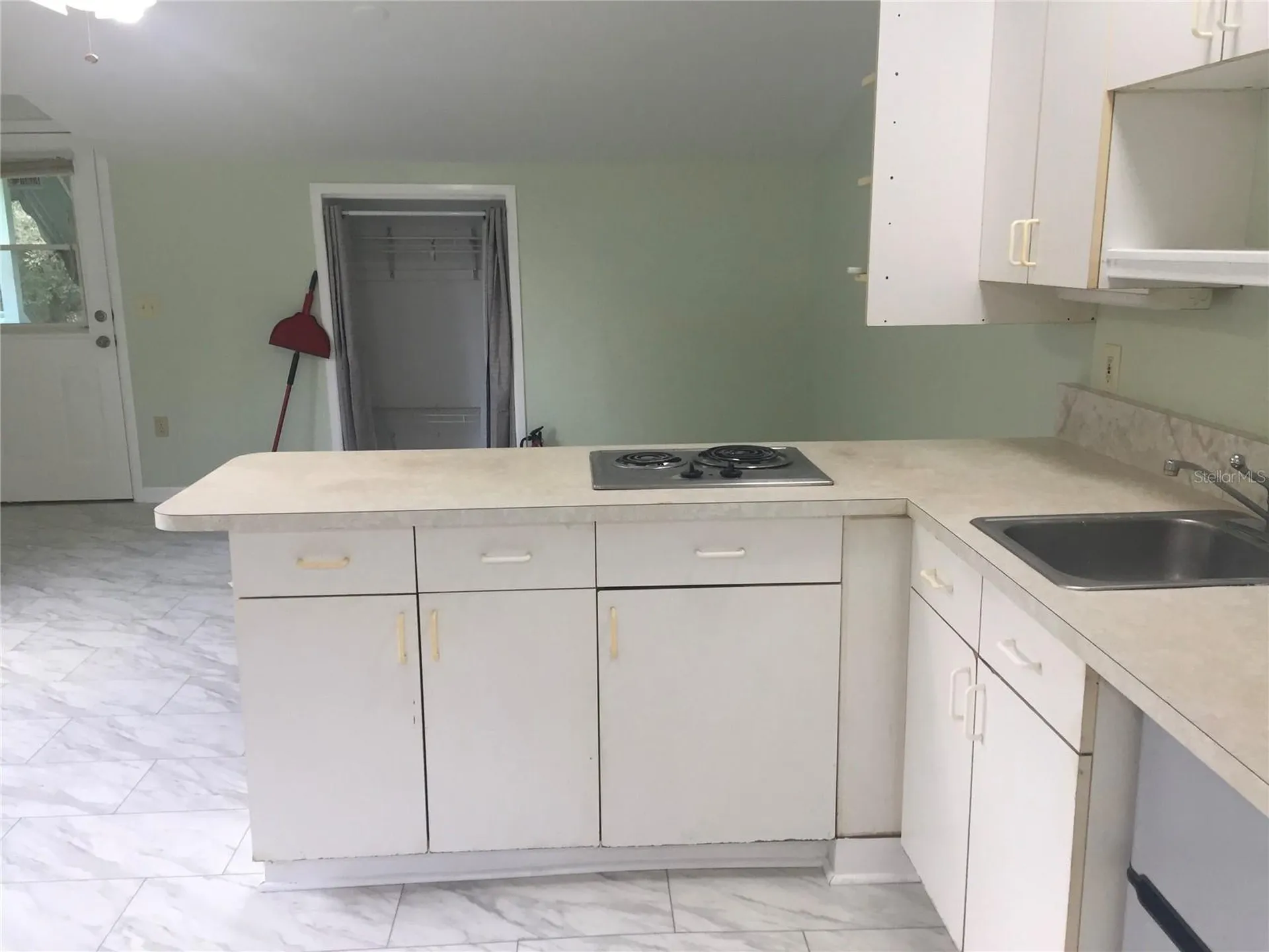 360 S Lakeview Drive Lake Helen FL 32744