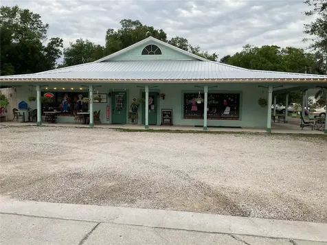 360 S Lakeview Drive Lake Helen FL 32744