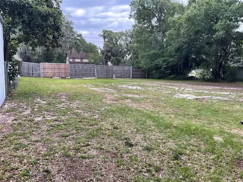 360 S Lakeview Drive Lake Helen FL 32744