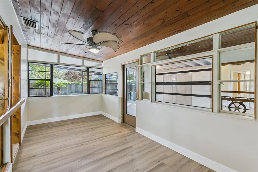 5873 Camellia Drive Orlando FL 32807