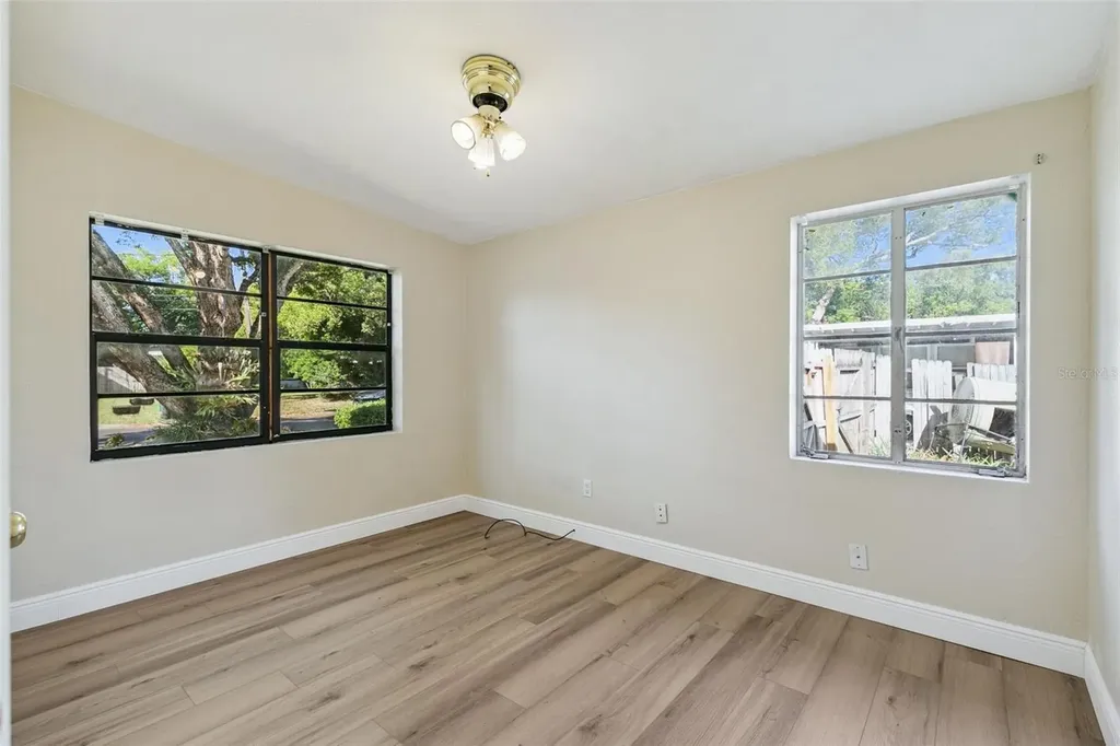 5873 Camellia Drive Orlando FL 32807