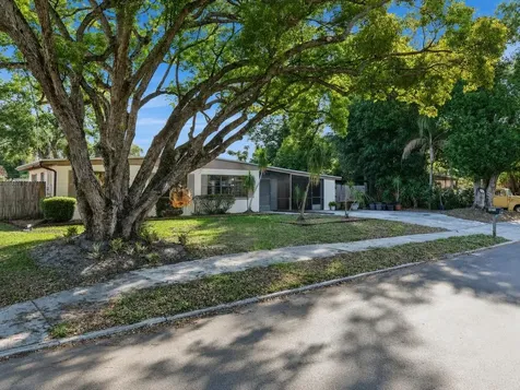 5873 Camellia Drive Orlando FL 32807