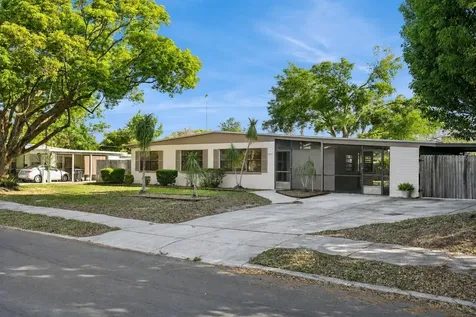5873 Camellia Drive Orlando FL 32807