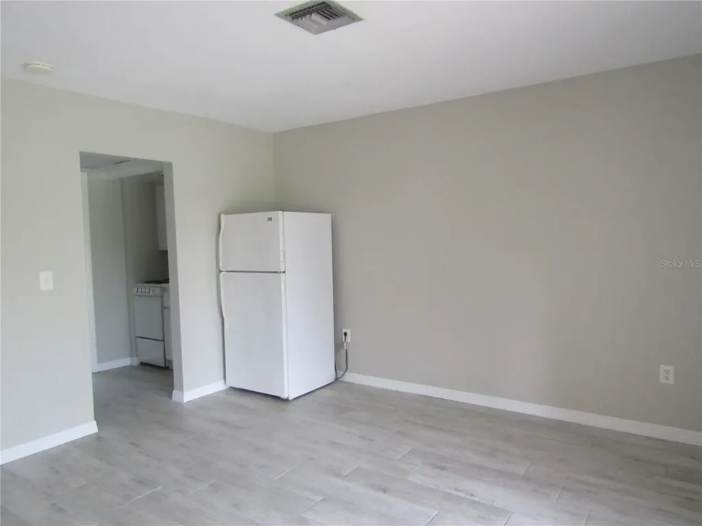 3553 Longmeadow Sarasota FL 34235