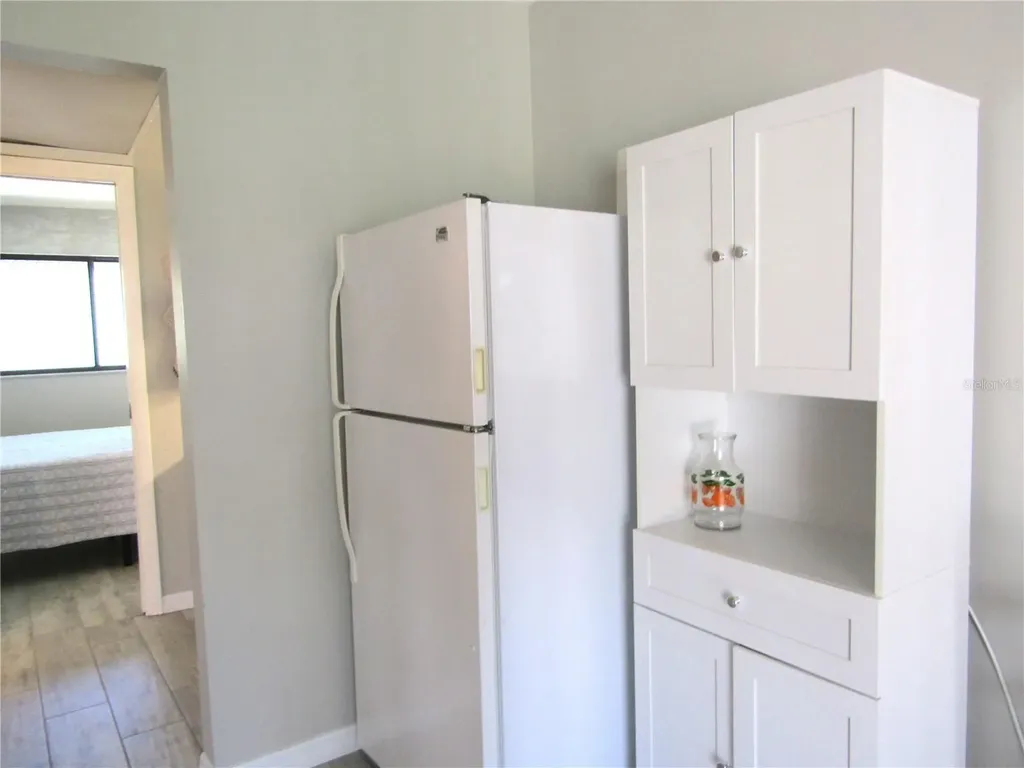3553 Longmeadow Sarasota FL 34235