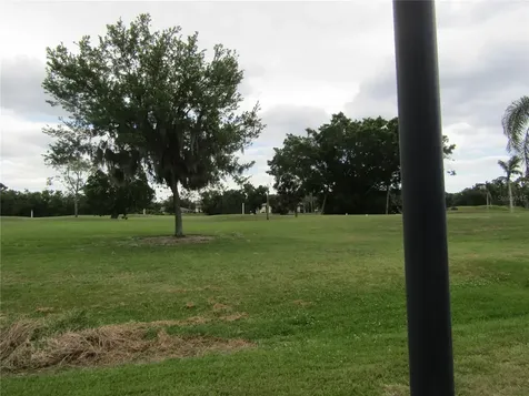 3553 Longmeadow Sarasota FL 34235