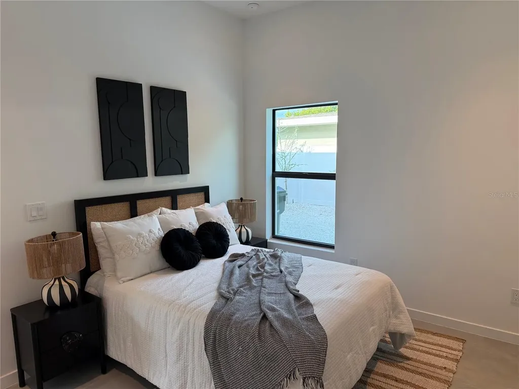 2306 Valencia Drive Sarasota FL 34239