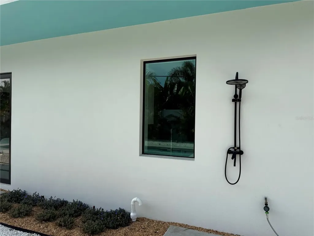 2306 Valencia Drive Sarasota FL 34239