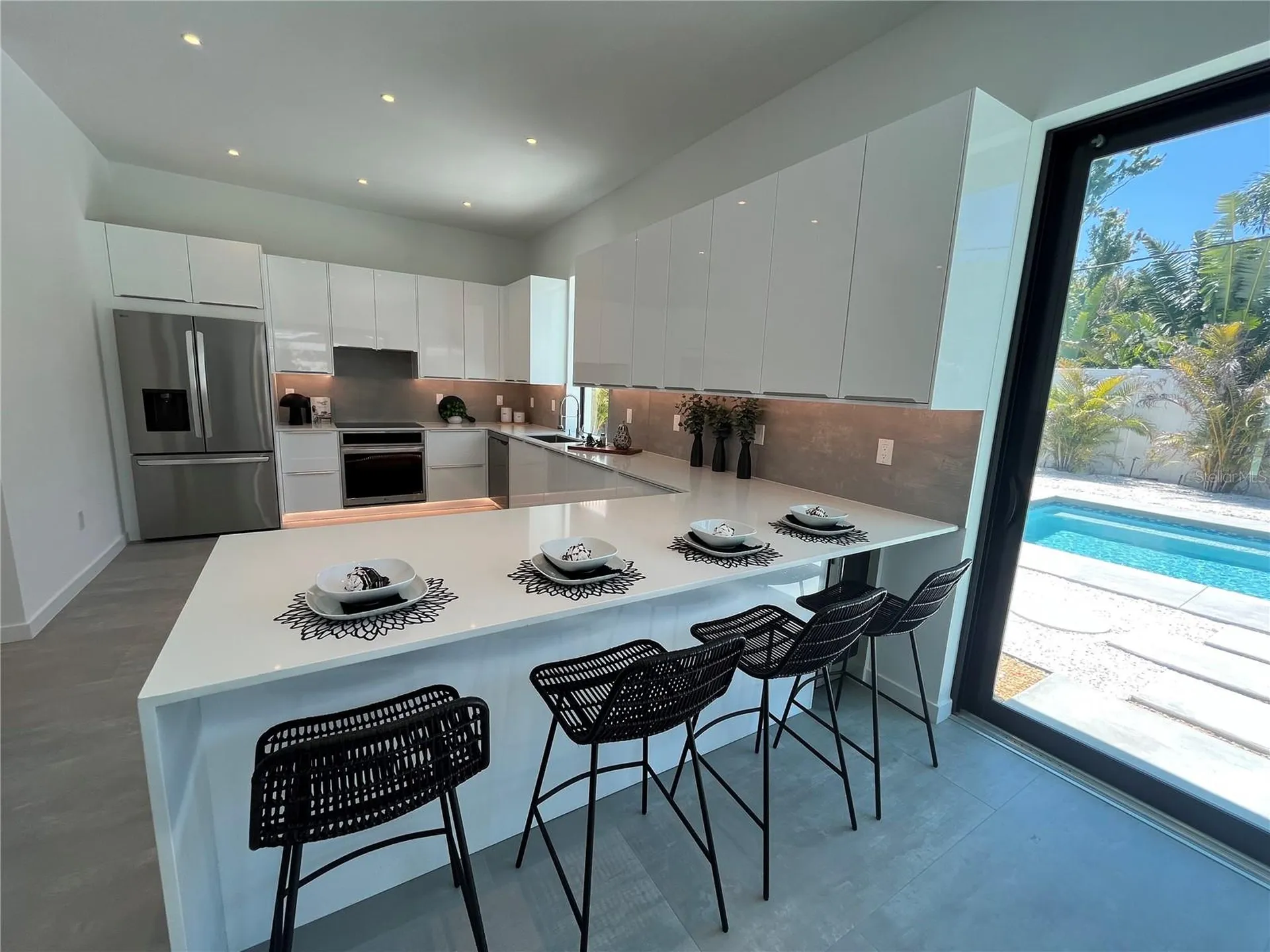 2306 Valencia Drive Sarasota FL 34239