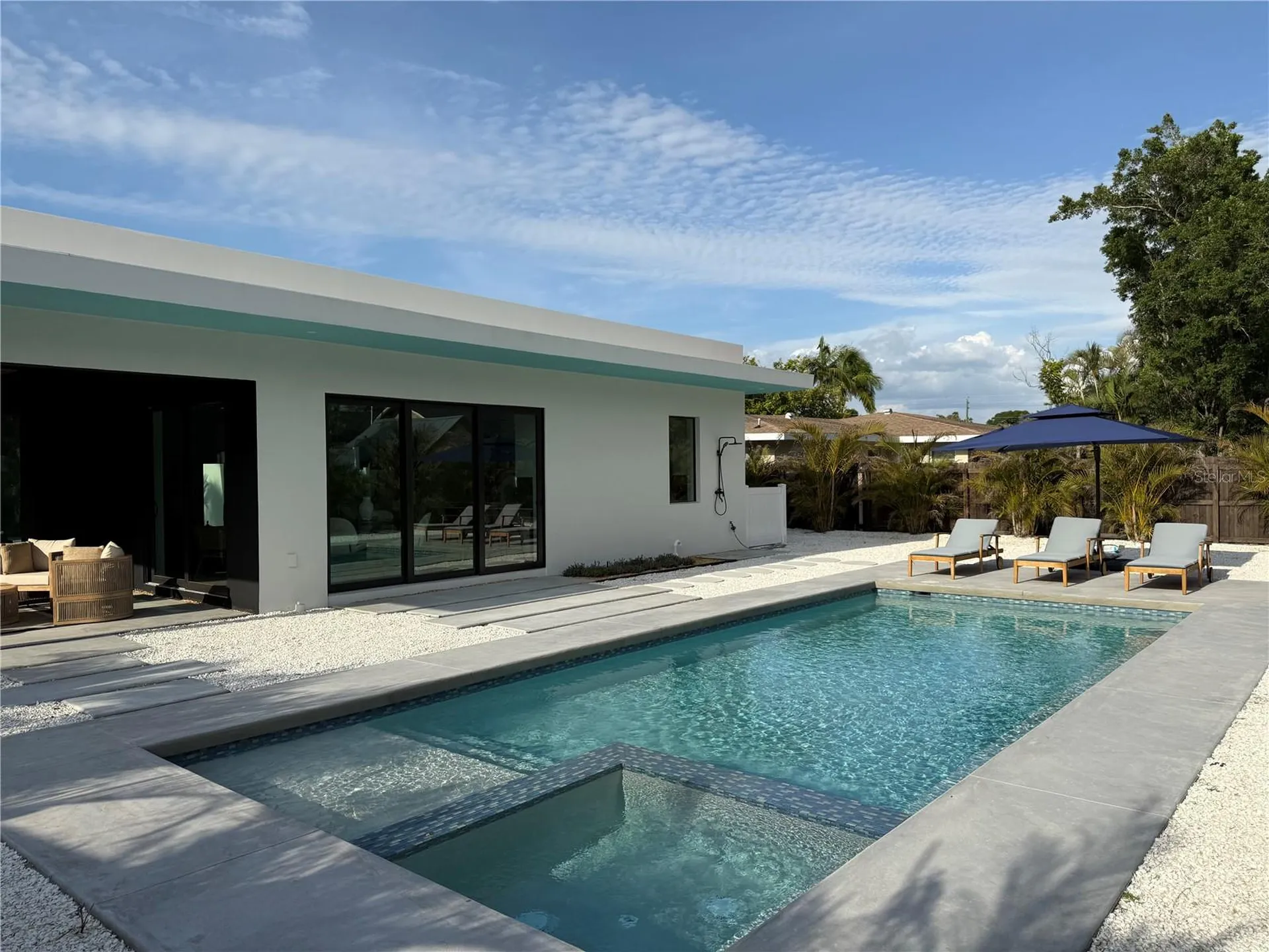 2306 Valencia Drive Sarasota FL 34239