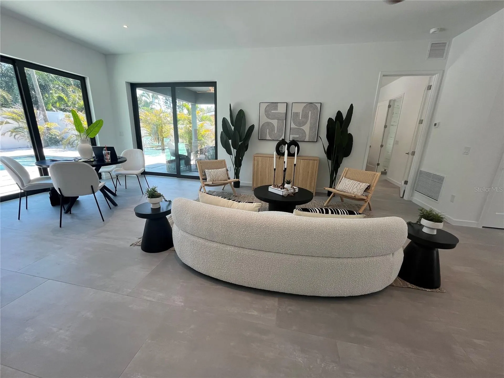 2306 Valencia Drive Sarasota FL 34239