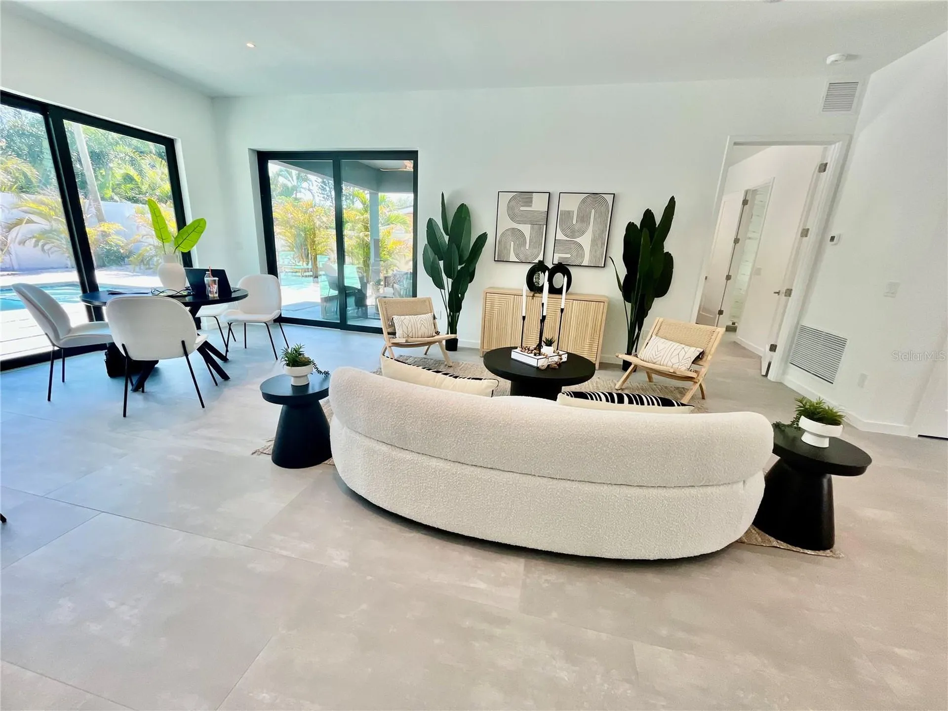 2306 Valencia Drive Sarasota FL 34239