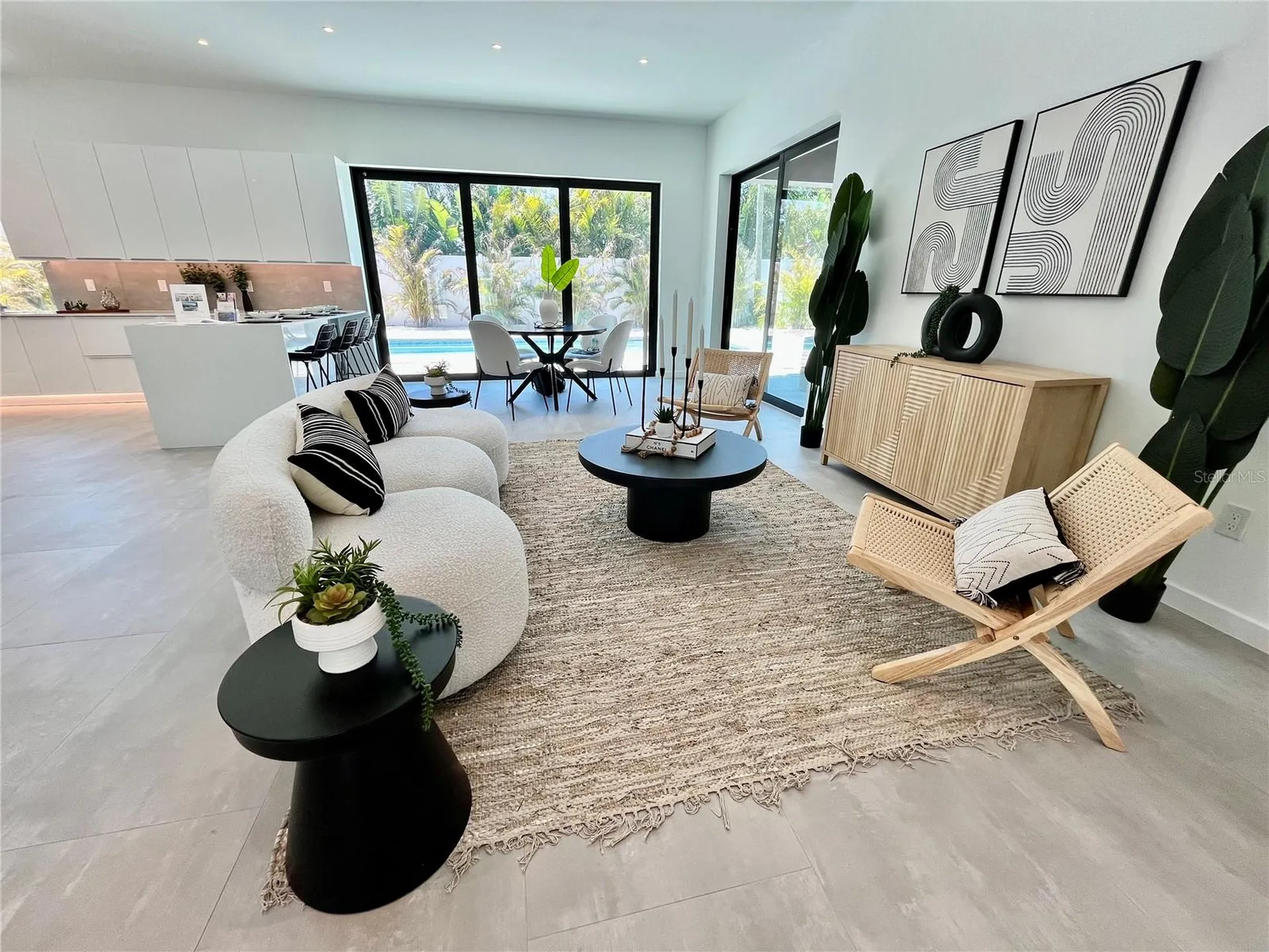 2306 Valencia Drive Sarasota FL 34239