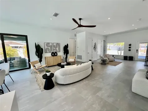 2306 Valencia Drive Sarasota FL 34239