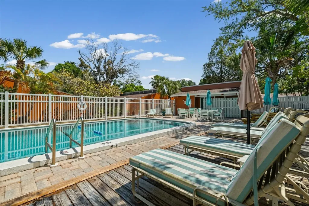 500 N Jefferson Avenue Sarasota FL 34237