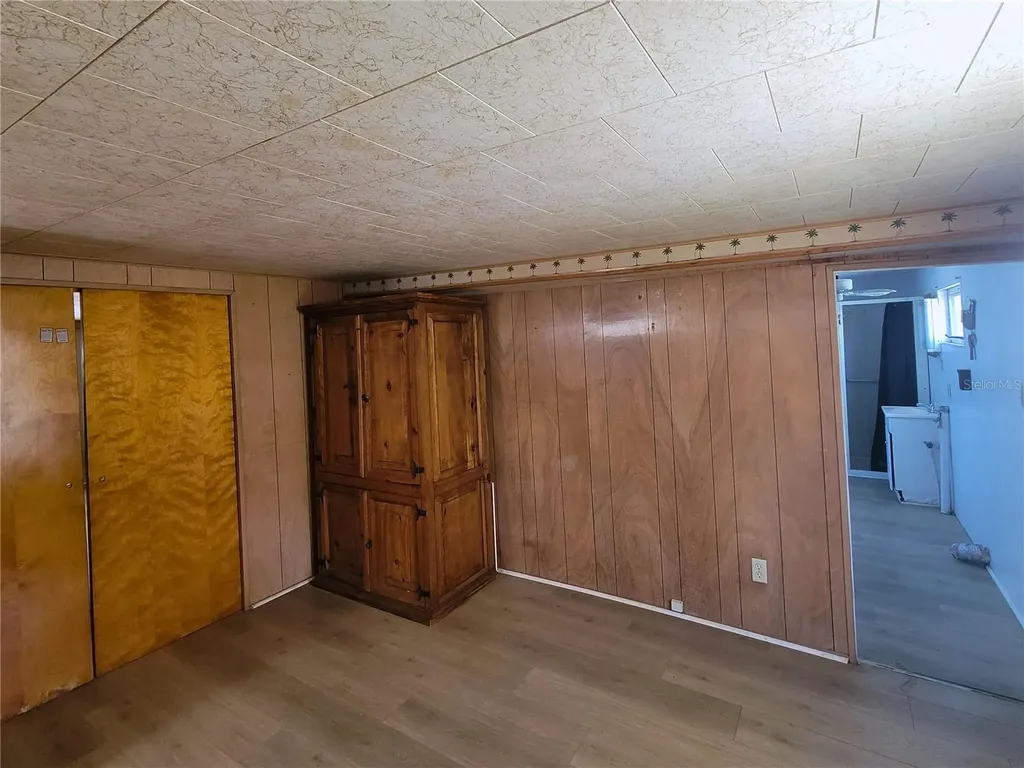 522 49th Avenue W Bradenton FL 34207