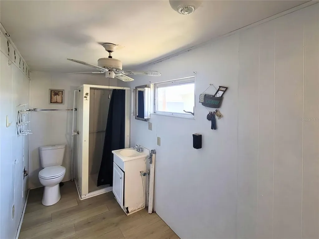 522 49th Avenue W Bradenton FL 34207