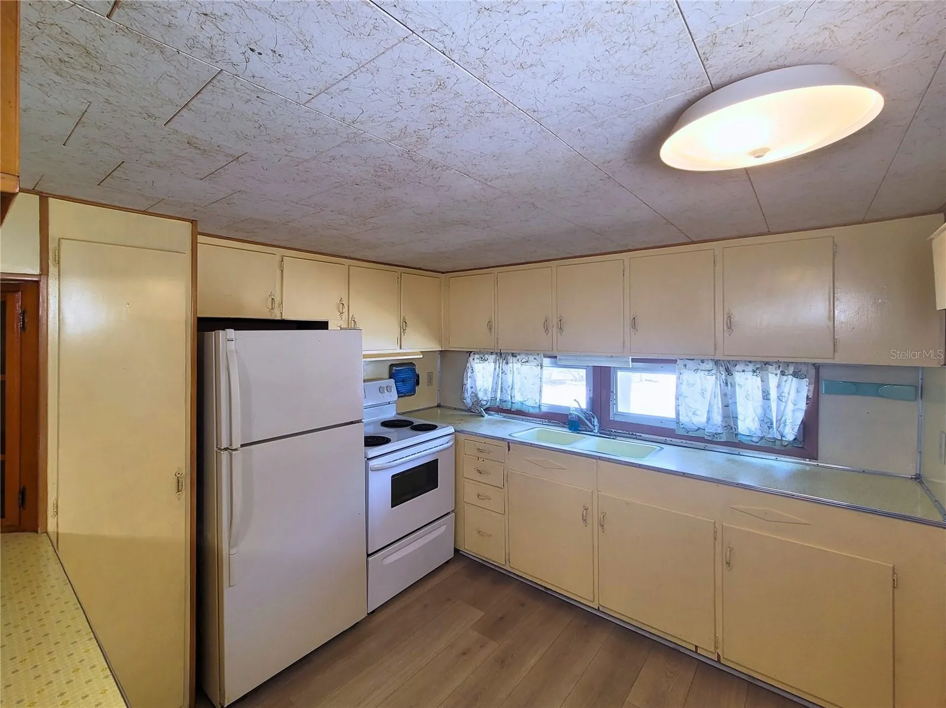 522 49th Avenue W Bradenton FL 34207