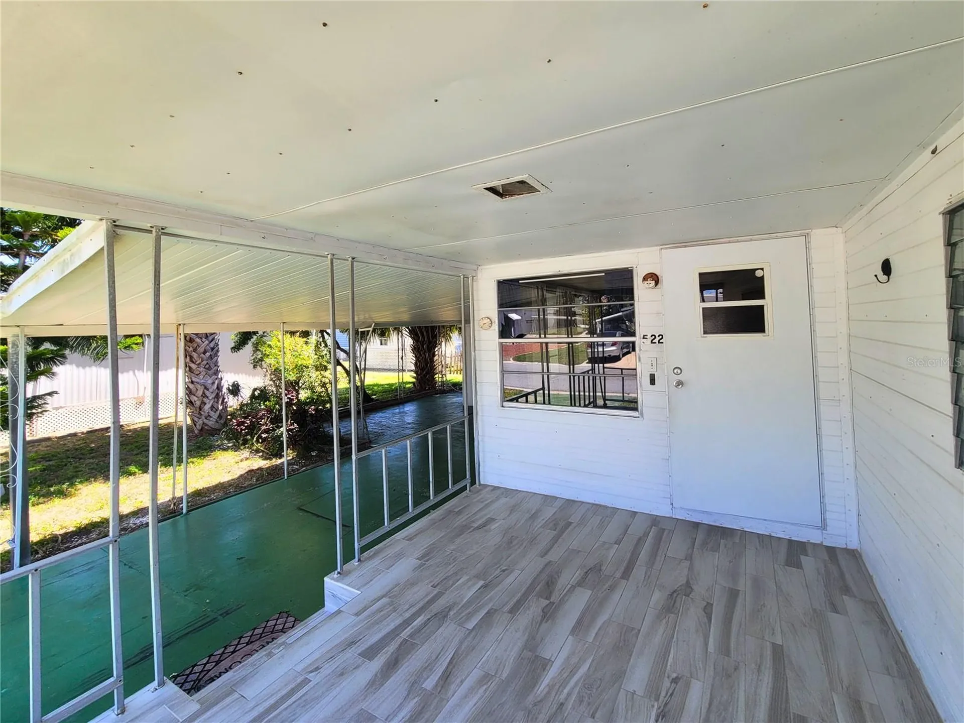 522 49th Avenue W Bradenton FL 34207