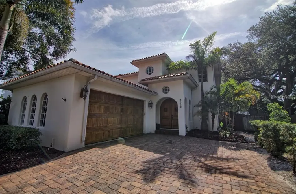 5908 S Switzer Avenue Tampa FL 33611