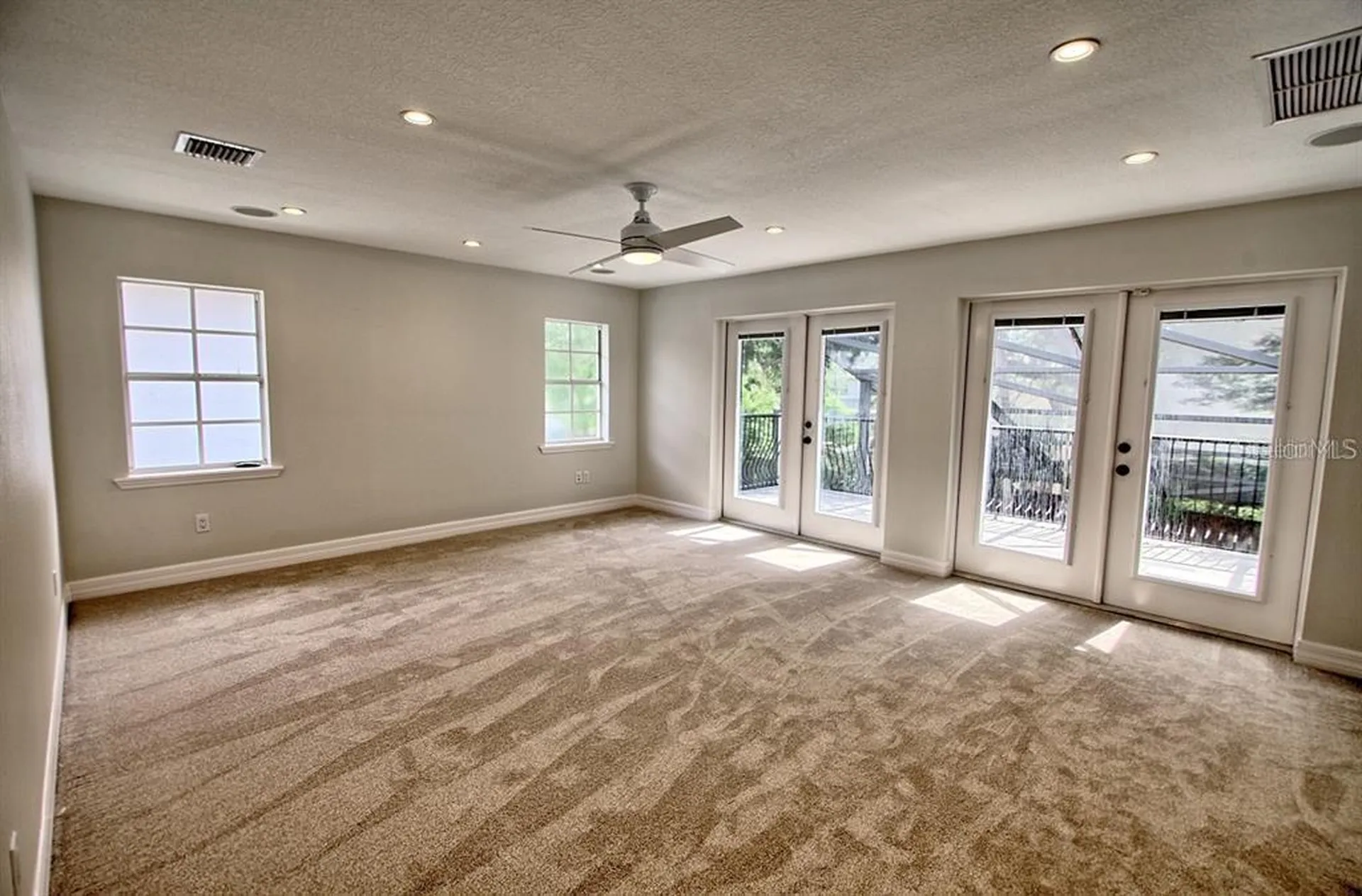 5908 S Switzer Avenue Tampa FL 33611