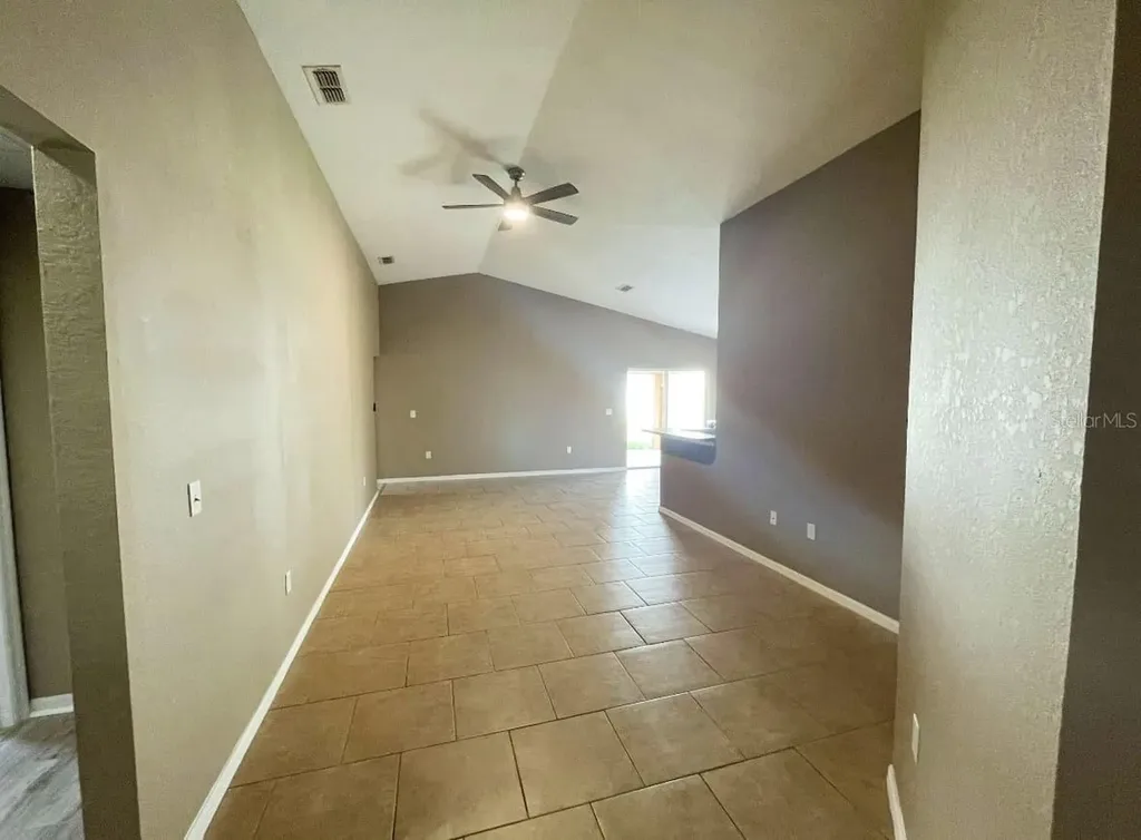 36035 Laguna Hills Circle Zephyrhills FL 33541