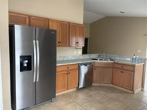 36035 Laguna Hills Circle Zephyrhills FL 33541