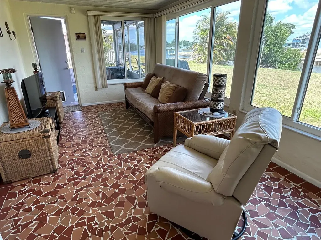 123 Poinsettia Circle NE Port Charlotte FL 33952