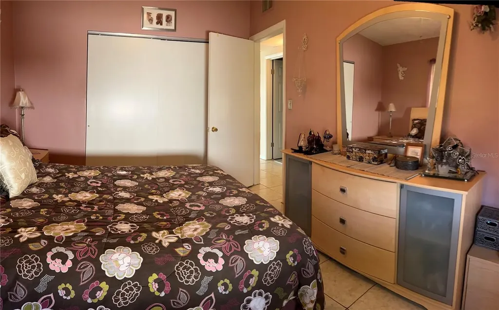 123 Poinsettia Circle NE Port Charlotte FL 33952