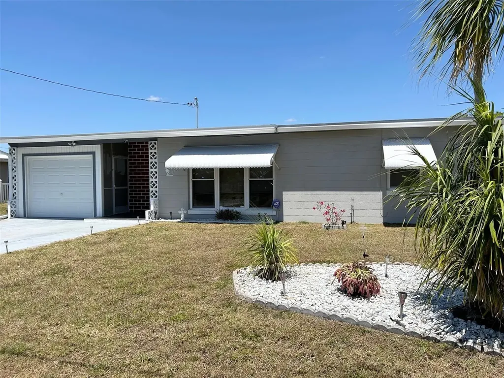 123 Poinsettia Circle NE Port Charlotte FL 33952
