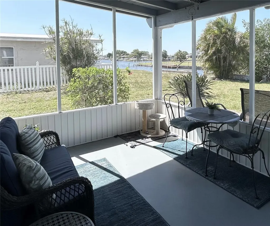 123 Poinsettia Circle NE Port Charlotte FL 33952