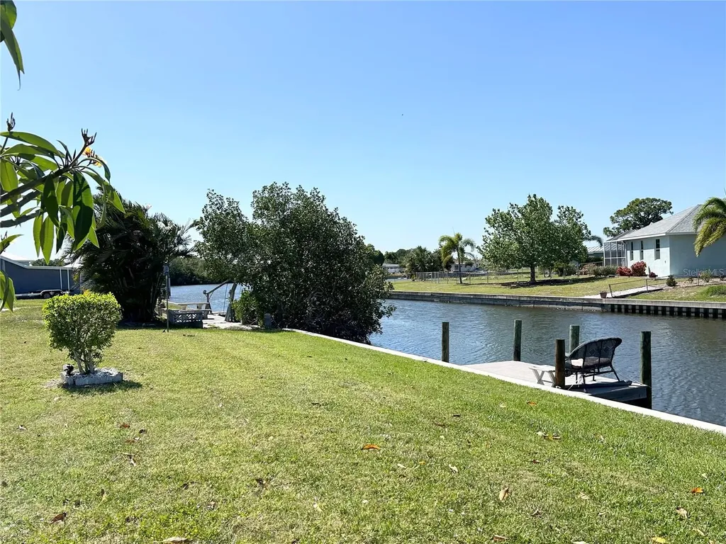 123 Poinsettia Circle NE Port Charlotte FL 33952