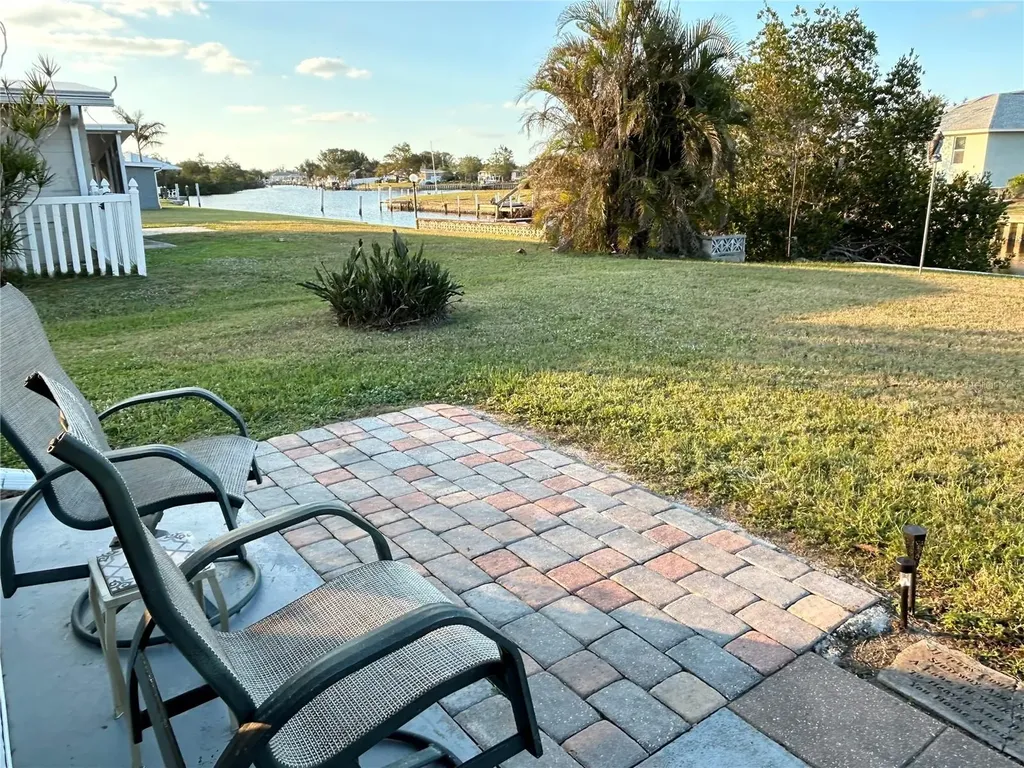 123 Poinsettia Circle NE Port Charlotte FL 33952