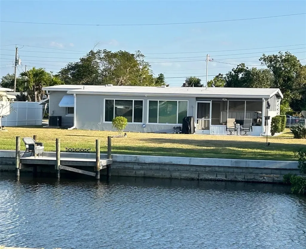 123 Poinsettia Circle NE Port Charlotte FL 33952