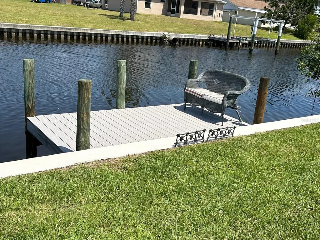 123 Poinsettia Circle NE Port Charlotte FL 33952