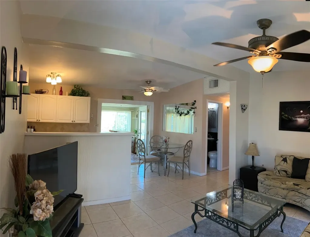 123 Poinsettia Circle NE Port Charlotte FL 33952
