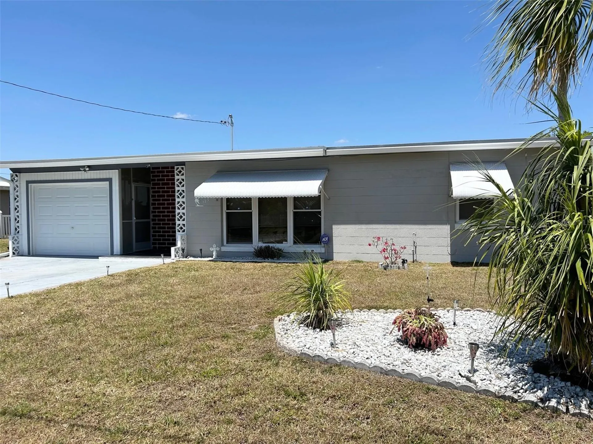 123 Poinsettia Circle NE Port Charlotte FL 33952
