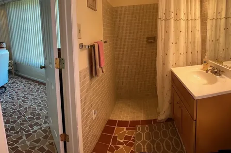 123 Poinsettia Circle NE Port Charlotte FL 33952