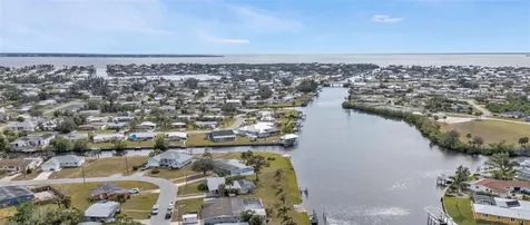 123 Poinsettia Circle NE Port Charlotte FL 33952